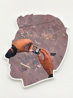 亚历克斯·以色列，自画像(自拍和工作室地板)，2014玻璃纤维上的丙烯酸和邦多，96 × 84 × 4英寸(243.8 × 213.4 × 10.2厘米)，布罗德，洛杉矶©亚历克斯·以色列